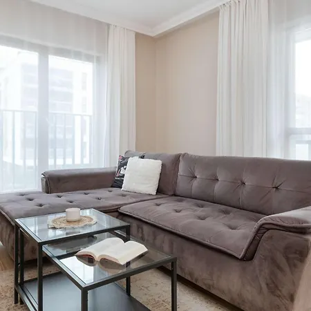 Apartmán Large In With Gym, Parking And Air Conditioning By Renters Gdaňsk